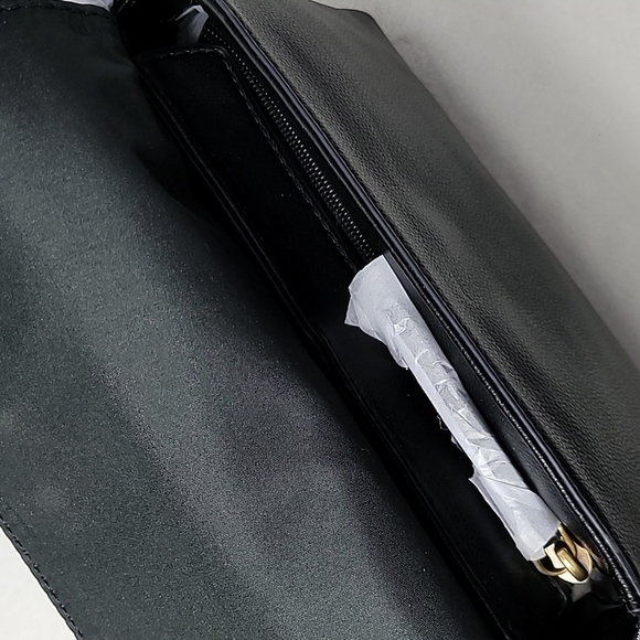 Fossil Gabriella Black Leather Small Flap Crossbody Bag - Picture 5 of 6